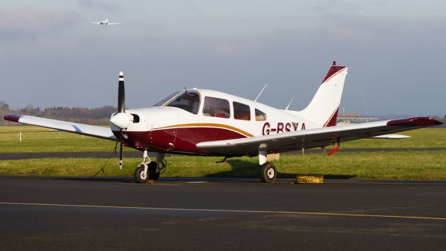 Piper Cherokee (G-BSXA)