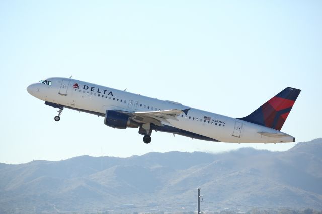 Airbus A320 (N367NW)