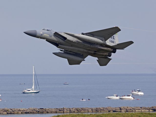 McDonnell Douglas F-15 Eagle (83-0012) - An F-15C, 83-0012, of the 159th Fighter Wing, Louisiana Air National Guard, Bayou Militia screaming over the shores of Lake Erie at the Cleveland Airshow on 3 Sep 2022. 