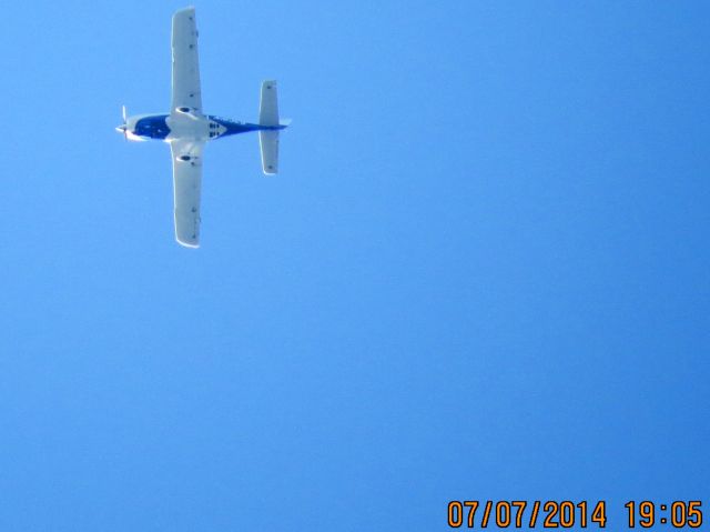 Cessna 400 (N163CS)