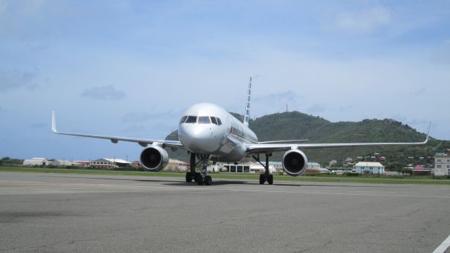 Boeing 757-200 (N606AA)