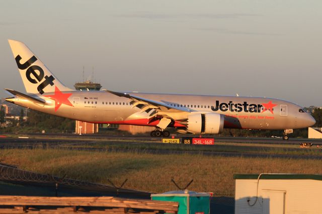 Boeing 787-8 (VH-VKE)