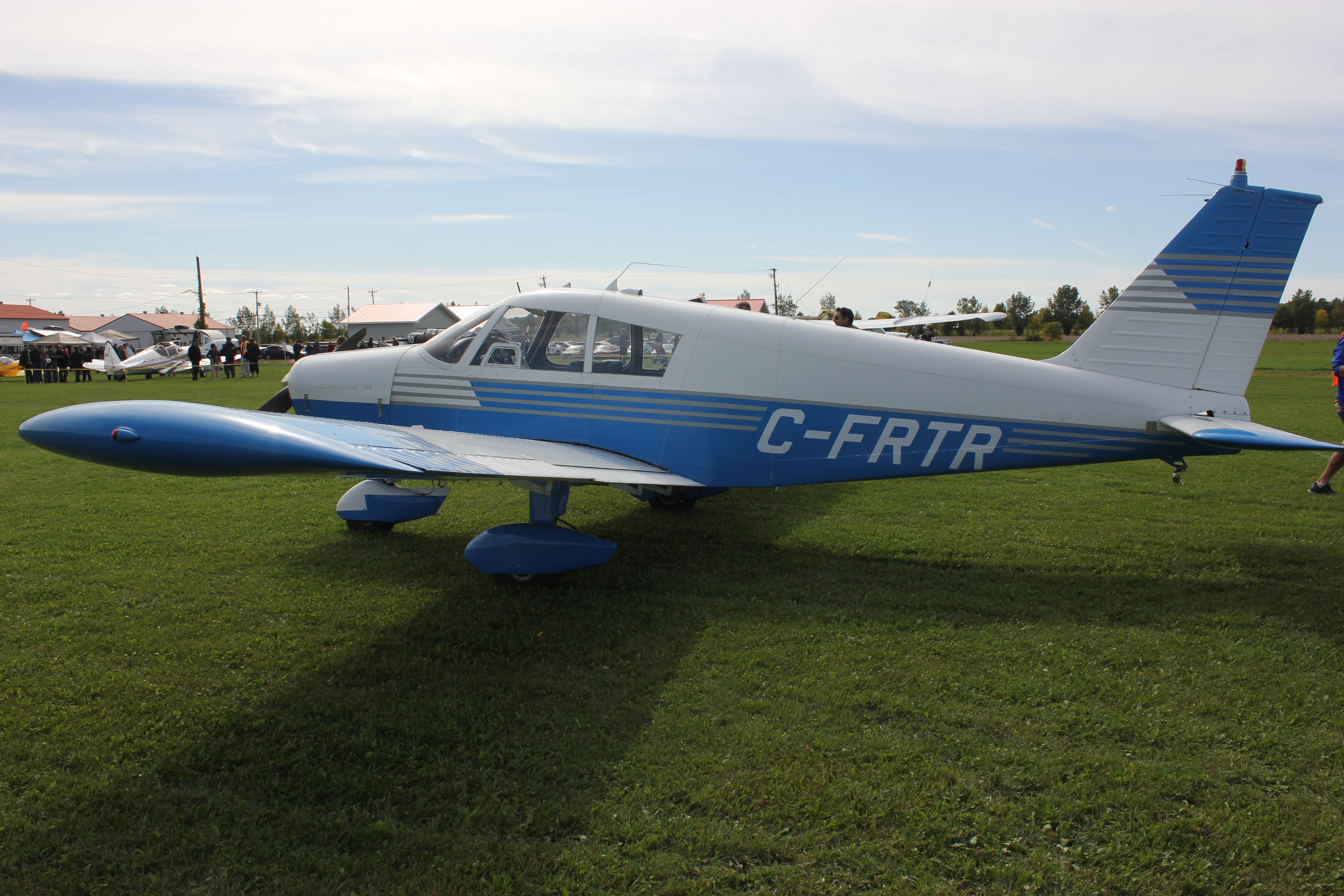 Piper Cherokee (C-FRTR) - C-FRTR Piper PA-28-180 RVA Aéroport de Salaberry de Valleyfield QC. CSD3 29-09-2019.