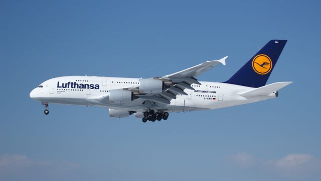 Airbus A380-800 (D-AIMH)