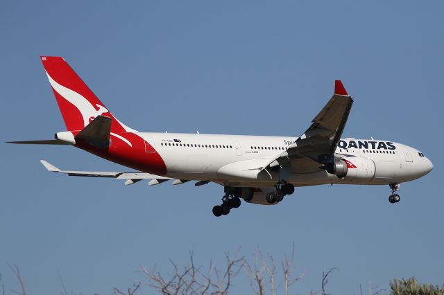 Airbus A330-200 (VH-EBO) - on 27 April 2017