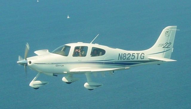 Cirrus SR-22 — - 2002 Cirrus SR-22G1