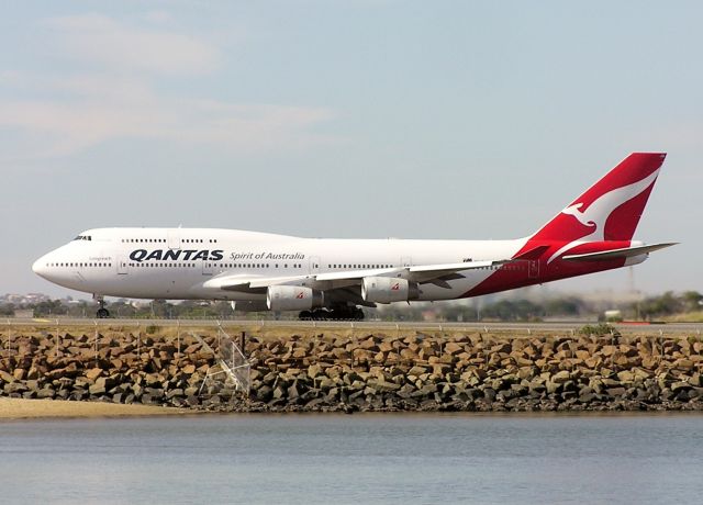 Boeing 747-200 (VH-OJU) - This 747 is approximate 14 years old & these old bird are getting rare to see in the skys over Sydney Australia now as more modern Aircraft take over taken on Saturday 09/08/2014.