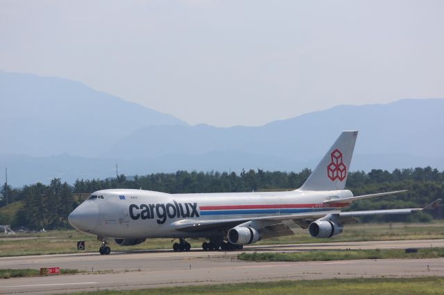 Boeing 747-400 (LX-VCV)