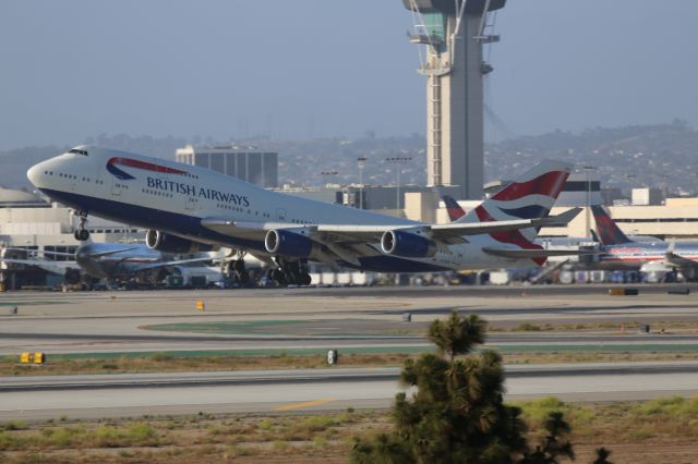 Boeing 747-400 (G-CIVH)