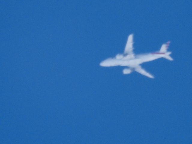 Airbus A319 (N778XF)