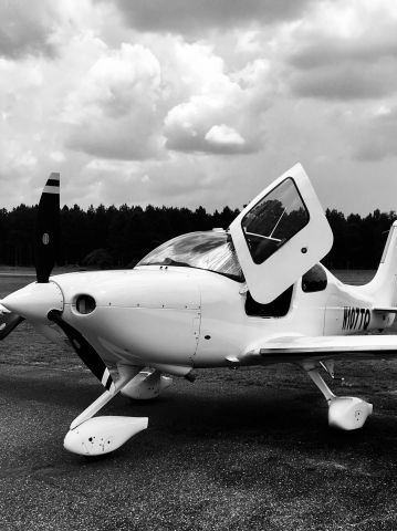 Cirrus SR-22 (N107TQ)
