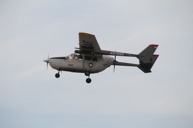 Cessna Super Skymaster (N370SD)