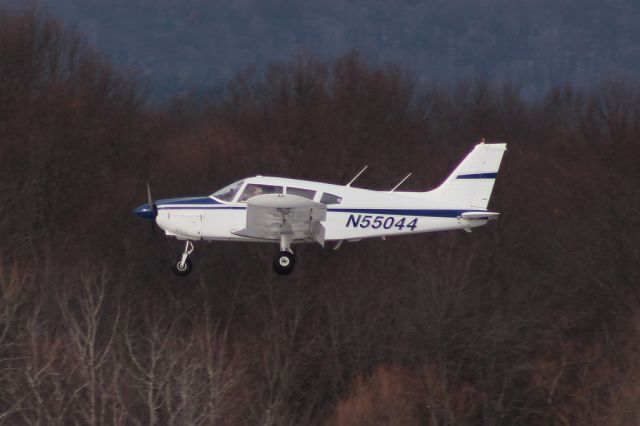 Piper Cherokee (N55044)