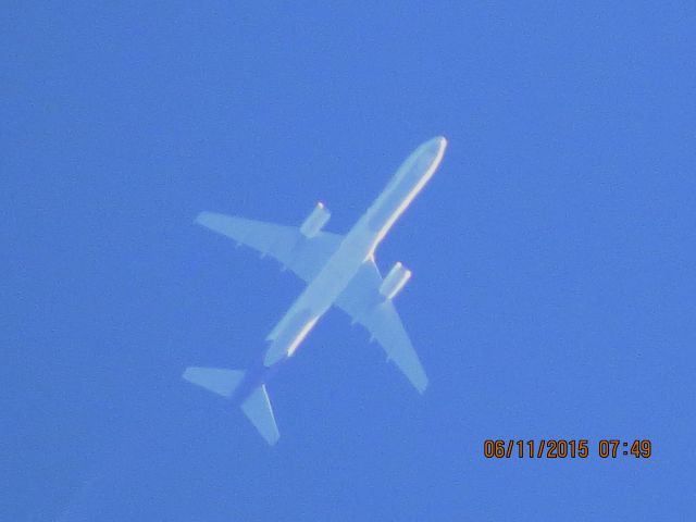Boeing 757-200 (N953FD)