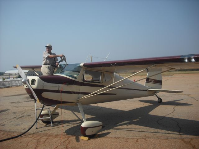 Cessna 120 (N2032V) - 1947 CESSNA 120