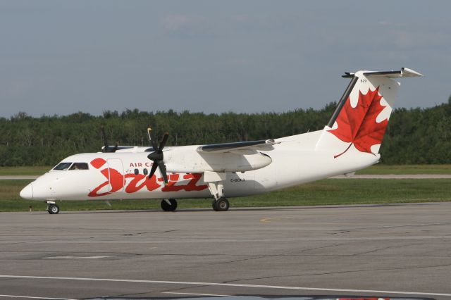 de Havilland Dash 8-100 (C-GONX) - July 11, 2010 - arrived Quebec City