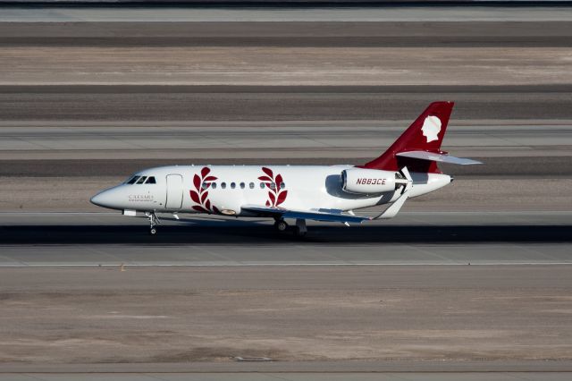 Dassault Falcon 2000 (N883CE)