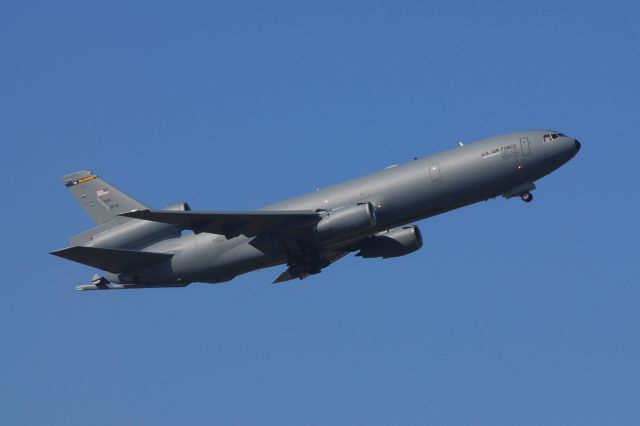 McDonnell Douglas DC-10 (79-1712) - 305th Air Wing KC-10A Extender departing Shannon, Ireland 18/03/2016