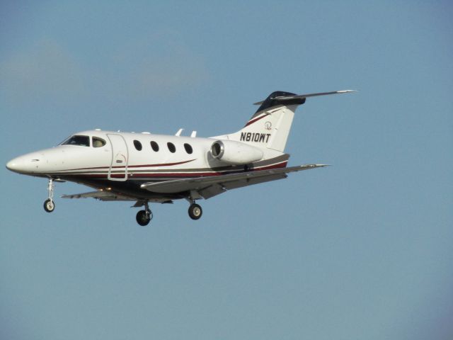 Beechcraft Premier 1 (N810WT) - Landing RWY 30
