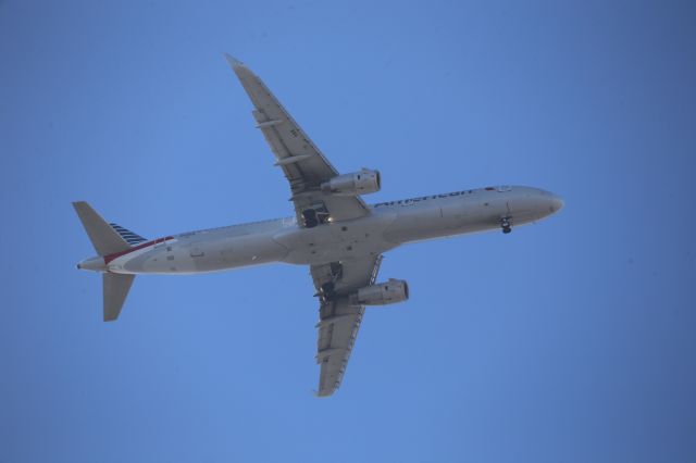 Airbus A321 (N154AA)
