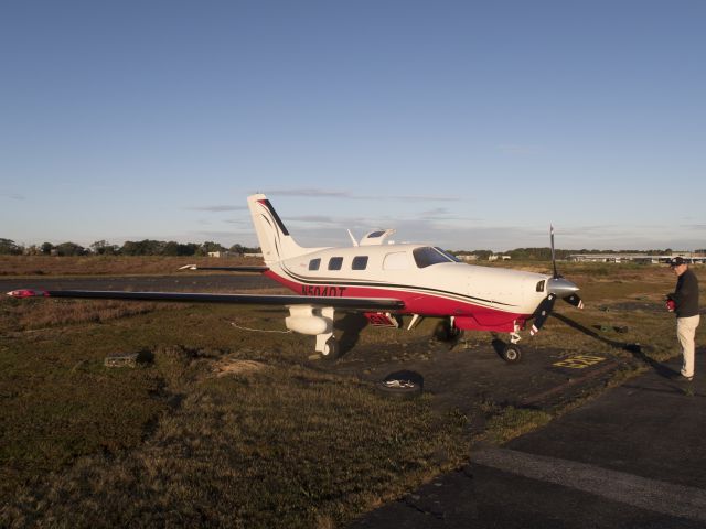 Piper Malibu Mirage (N504DT) - At Cologne, Germany. Depart for a flight to the USA. 2 OCT 2016.