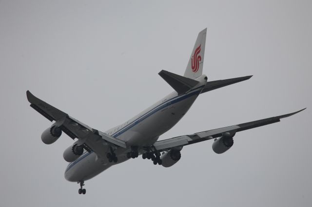 BOEING 747-8 (B-2486)