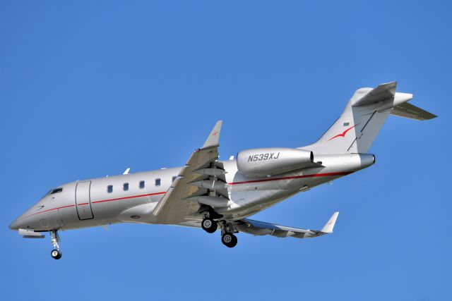 Bombardier Challenger 300 (N539XJ) - 05-13-22 23-R