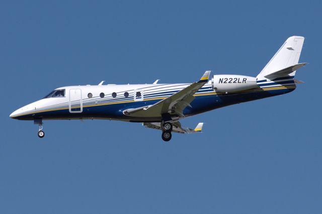 IAI Gulfstream G150 (N222LR)