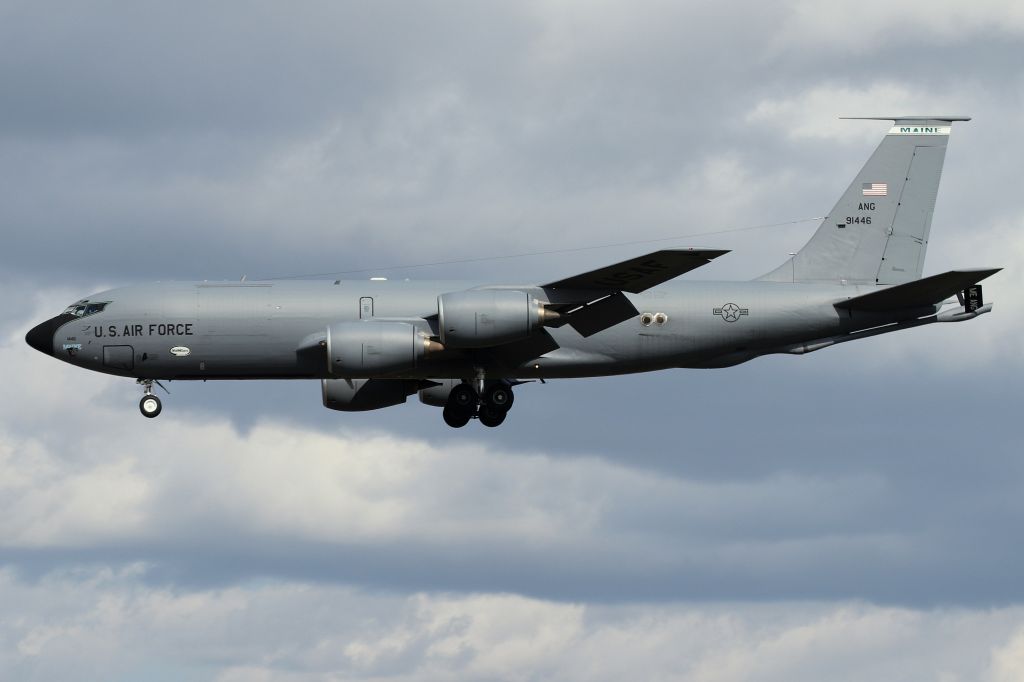 59-1446 — - 'Maine 85' of the 101st Air Refueling Wing 'MAINEiacs' 