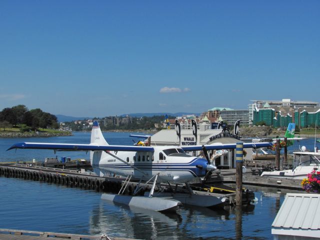 De Havilland Canada DHC-3 Otter (C-FHAS) - DCH3