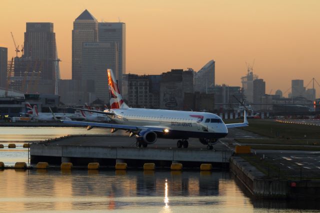 Embraer 170/175 (G-LCYN) - Holding on the taxiway at London City Airport.