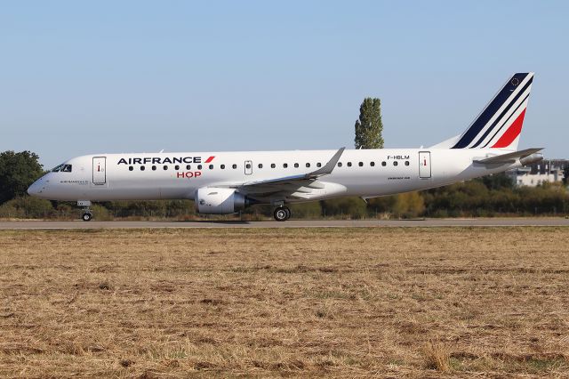 Embraer ERJ-190 (F-HBLM)