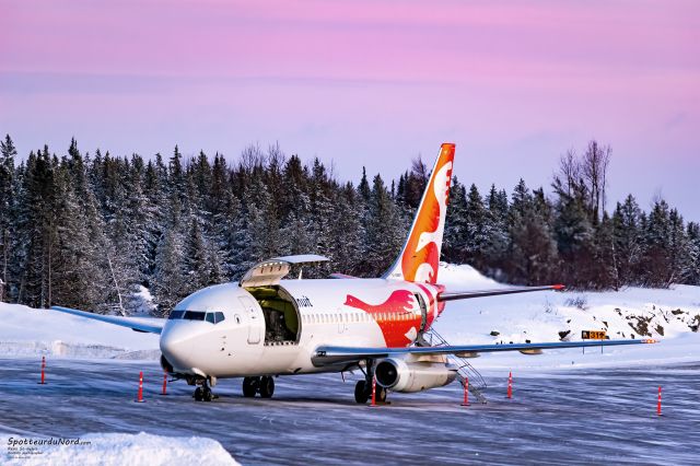 Boeing 737-200 (C-GMAI) - https://www.spotteurdunord.com/photos/category/C-GMAI