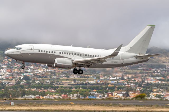 Boeing 737-500 (9H-MAC) - The Danish women's football team was on board this plane from Billund to play their qualifying match against the Spanish National Football Team at the Heliodoro Rodriguez Lopez Stadium in the city of Santa Cruz de Tenerife.