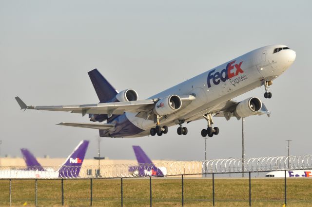 Boeing MD-11 (N615FE) - 23-L 11-28-23