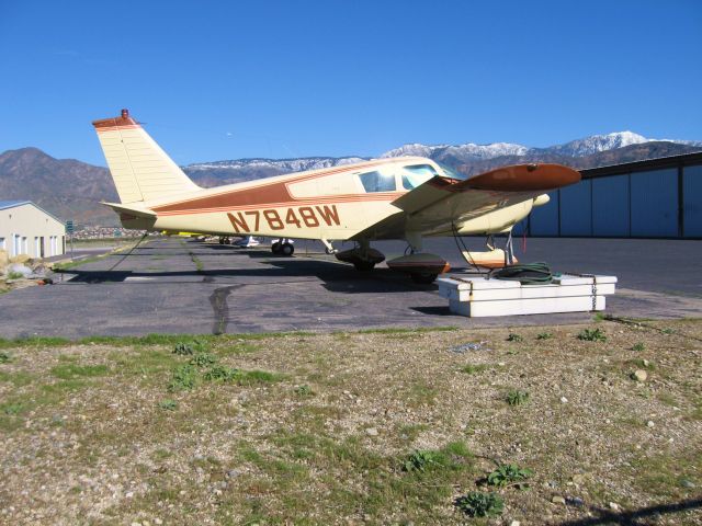 Piper Cherokee (N7848W) - At Redlands Muni