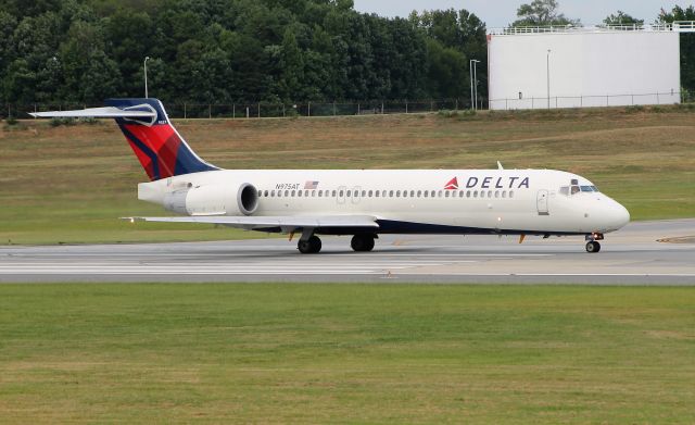 Boeing 717-200 (N975AT)