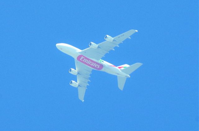 Airbus A380-800 (A6-EOK)