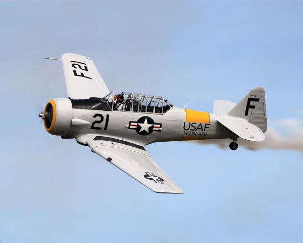 North American T-6 Texan (N75342)