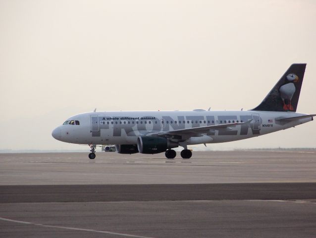 Airbus A319 (N946FR) - Perry the Puffin after push-back.