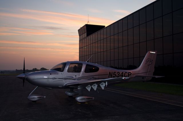 Cirrus SR-22 (N534CP)