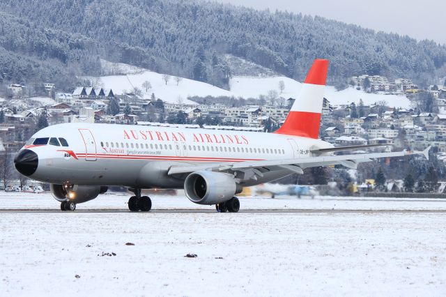 Airbus A320 (OE-LBP)