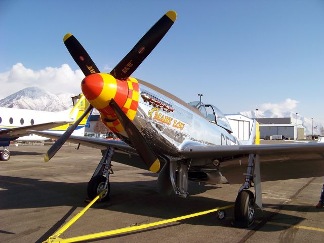 North American P-51 Mustang (N8677E)