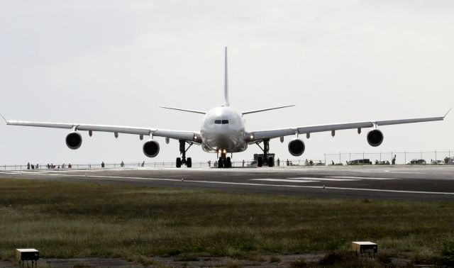 Airbus A340-300 (F-GNII)