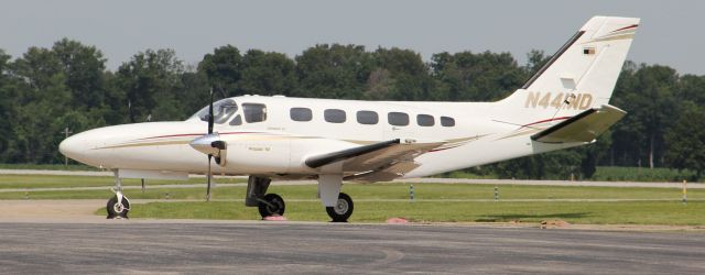 Cessna Conquest 2 (N441WD) - Parked on ramp on 7/1/11