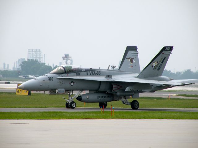 McDonnell Douglas FA-18 Hornet (16-5202)