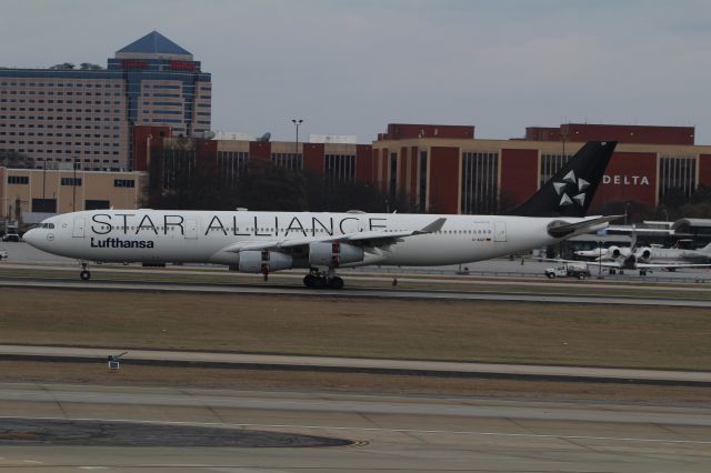 Airbus A340-300 (D-AIGP)