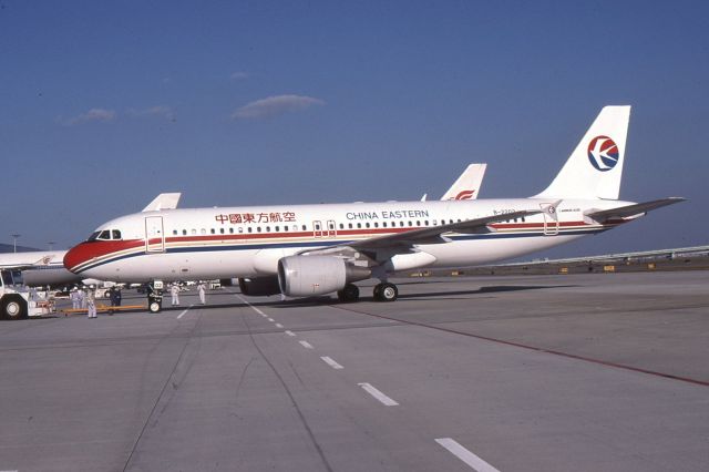 Airbus A320 (B-2202)