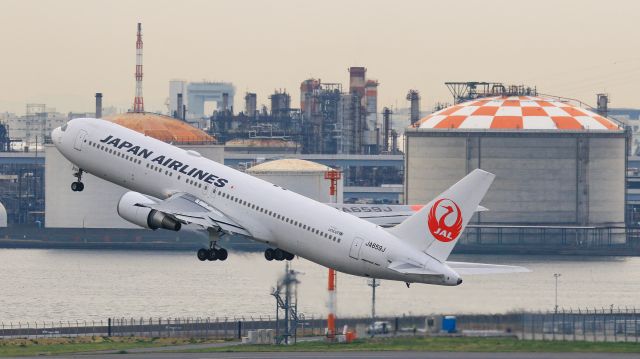 BOEING 767-300 (JA659J) - Japan Airlines / Boeing 767-346/ERbr /Apr.06.2016 Tokyo International Airport [HND/RJTT] JAPAN