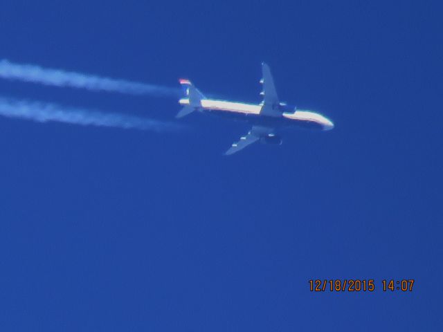 Airbus A320 (N652AW)